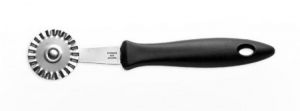 FISKARS NÓŻ DEKORACYJNY DO CIASTA KITCHEN SMART 838045