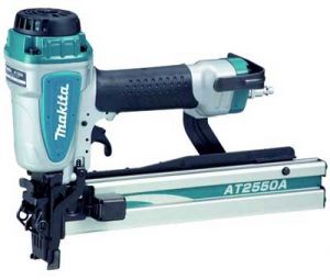 MAKITA ZSZYWACZ PNEUMATYCZNY SZEROKOŚĆ 25mm