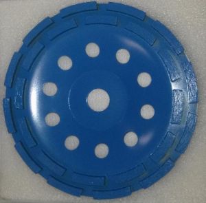 TARCZA DIAMENTOWA DO SZLIFOWANIA BETONU 180 x 22,2mm SEGMENTOWA / ŻBIK